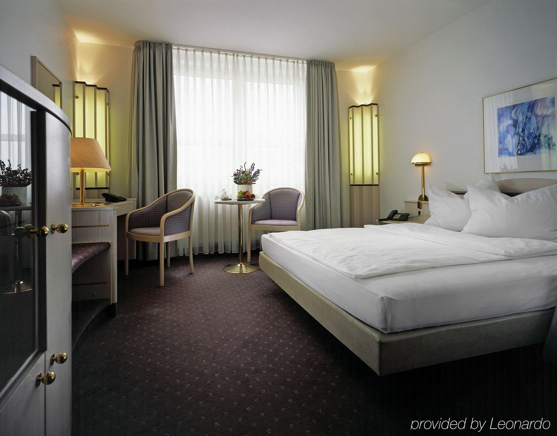 Sachsenpark-Hotel Лейпциг Номер фото